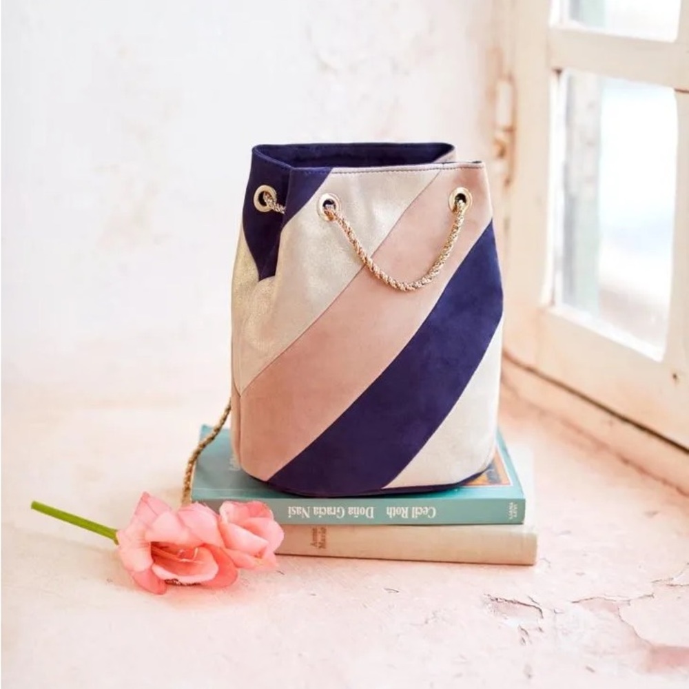 Sezane Hope bucket bag